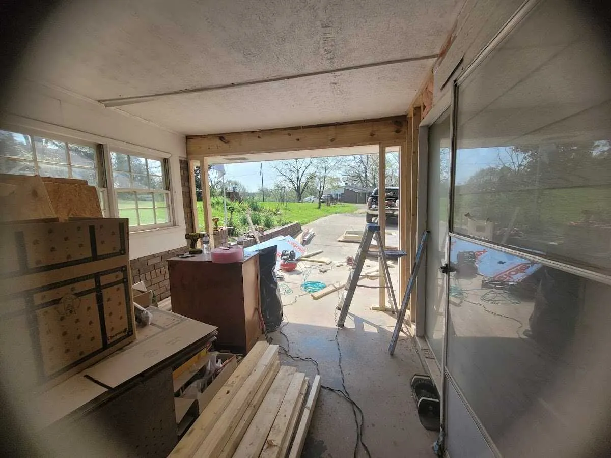 Air movers and dehumidifier for Water Mitigation Services in New Franklin